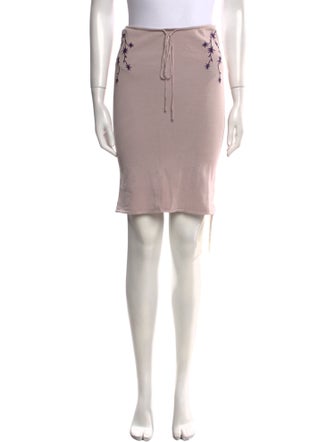 Tank Air Embroidered Accent Knee-Length Skirt