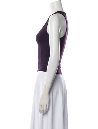 Tank Air Scoop Neck Sleeveless Top