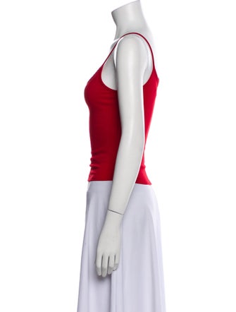 Tank Air Scoop Neck Sleeveless Top
