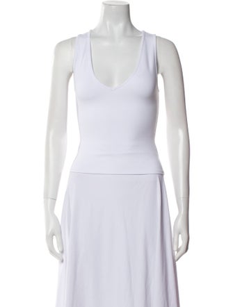 Tank Air V-Neck Sleeveless Top