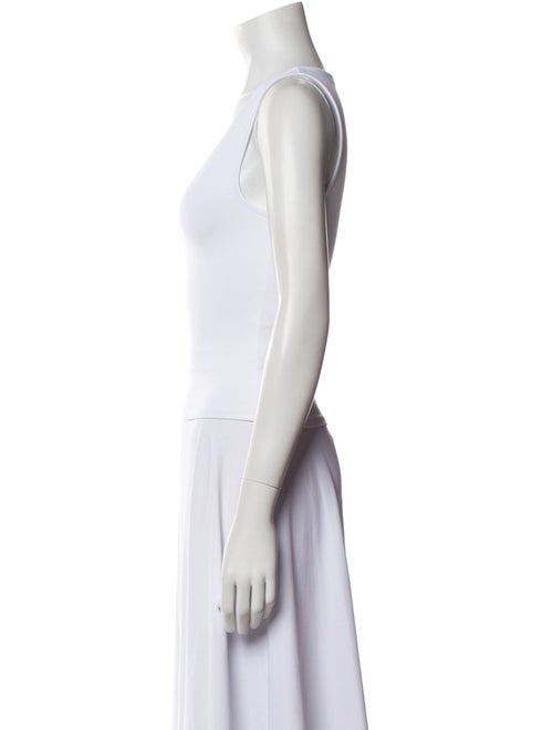 Tank Air V-Neck Sleeveless Top