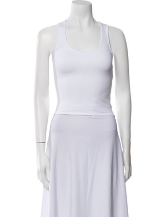 Tank Air Scoop Neck Sleeveless Top