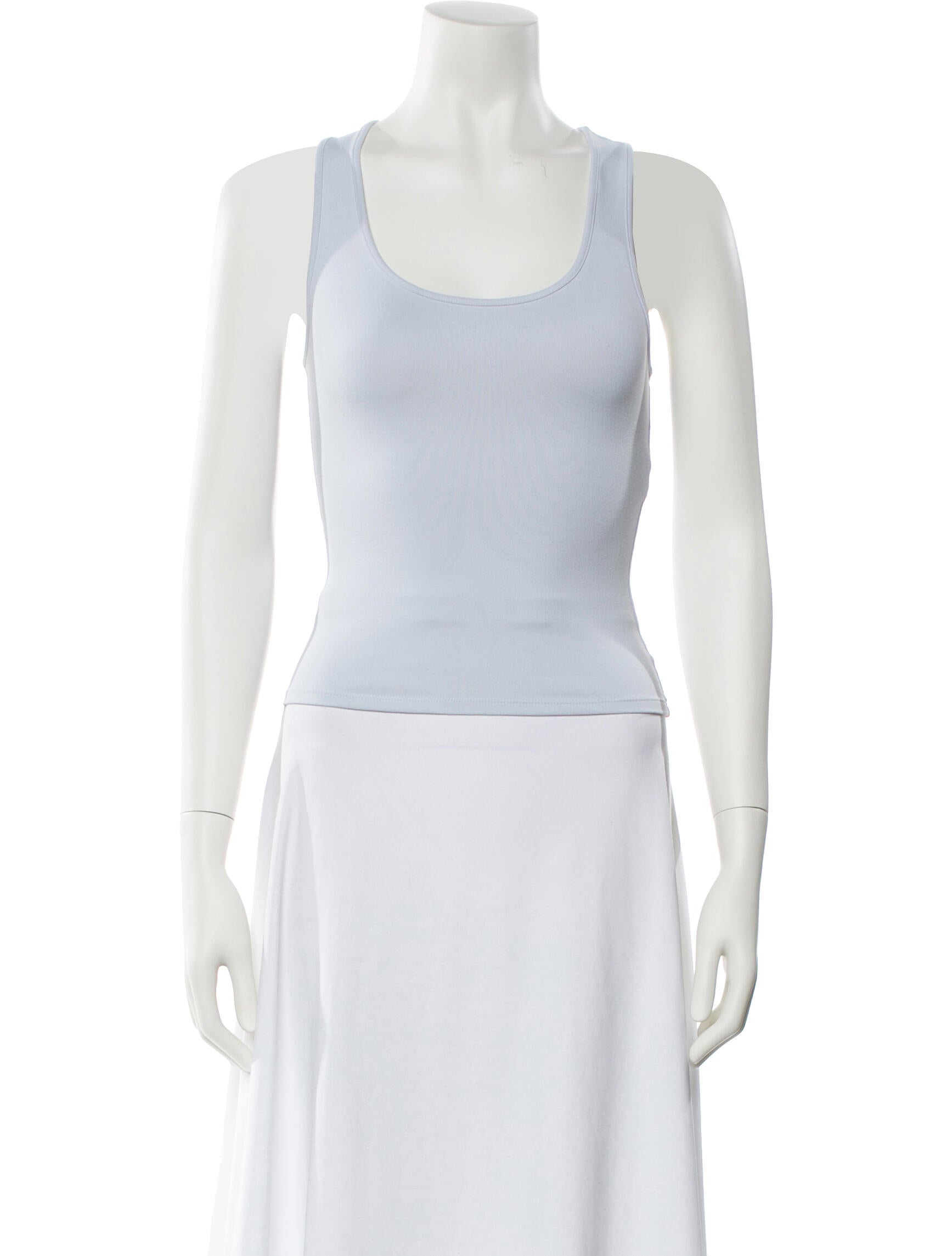 Tank Air Scoop Neck Sleeveless Top