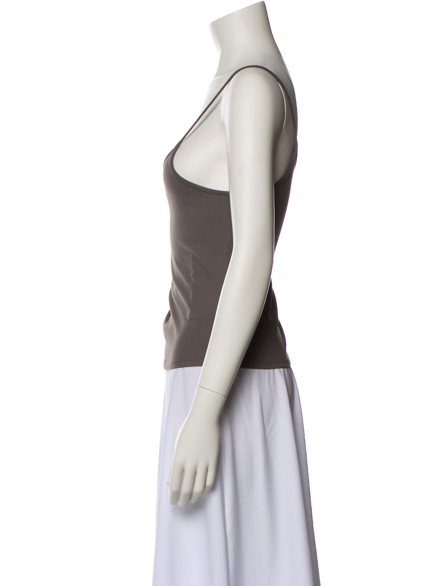 Tank Air Scoop Neck Sleeveless Top