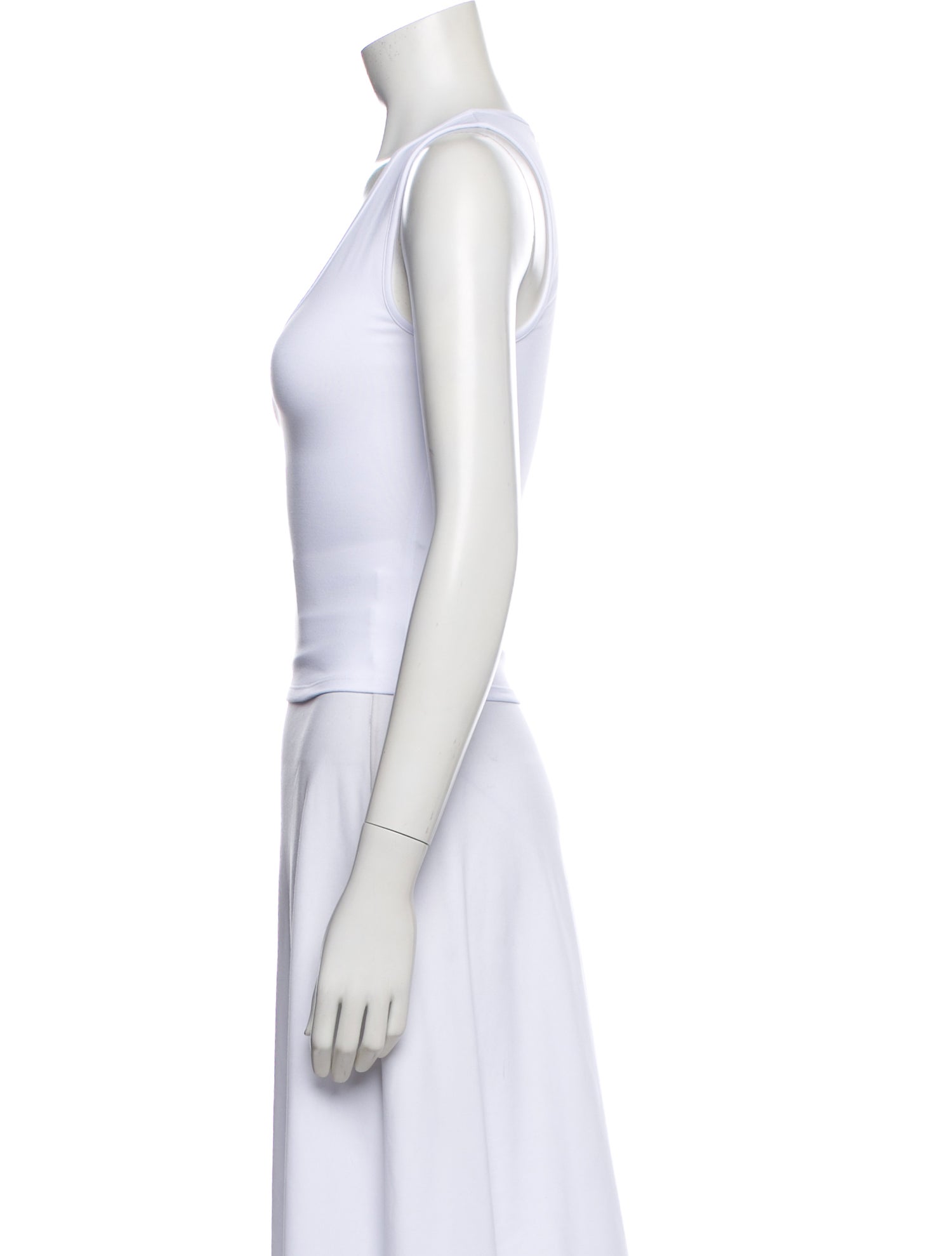 Tank Air V-Neck Sleeveless Top