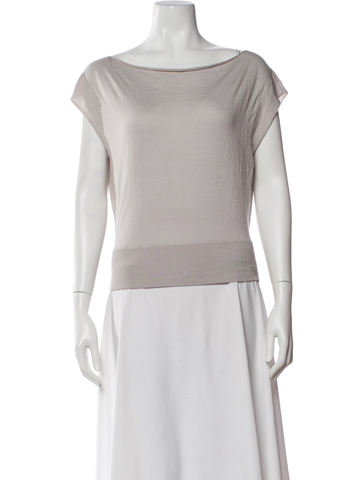 Tank Air Scoop Neck Sleeveless Top