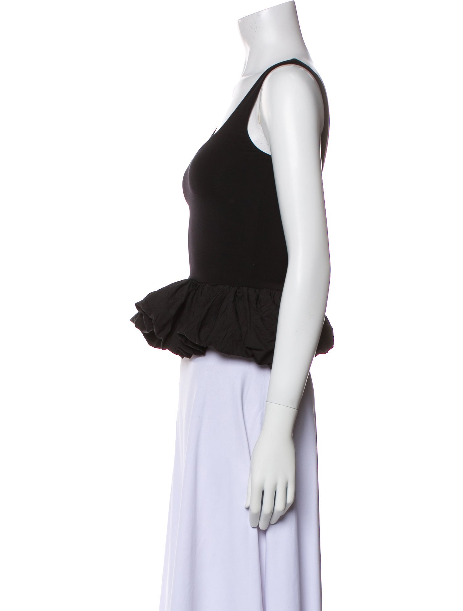 The Line by K Scoop Neck Sleeveless Crop Top