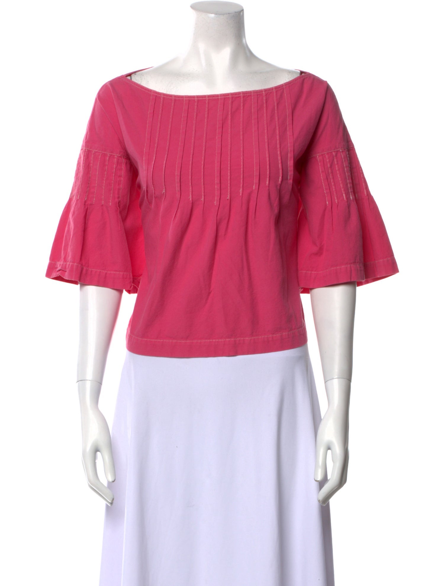 Tomorrowland Bateau Neckline Short Sleeve Crop Top