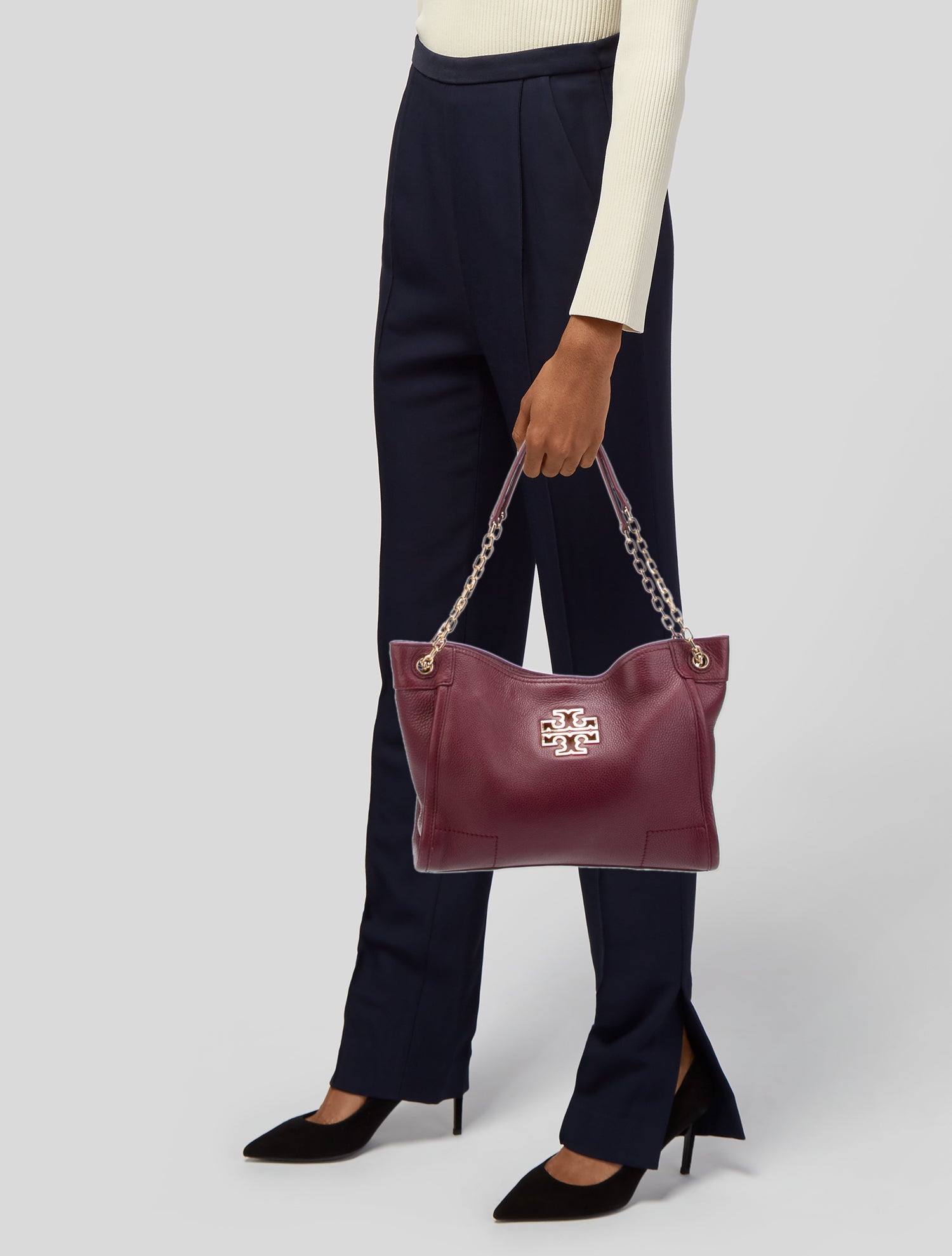 Tory burch everly clearance tote