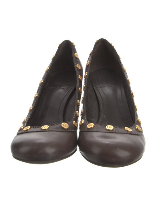 Tory Burch Signature Logo Leather Pumps