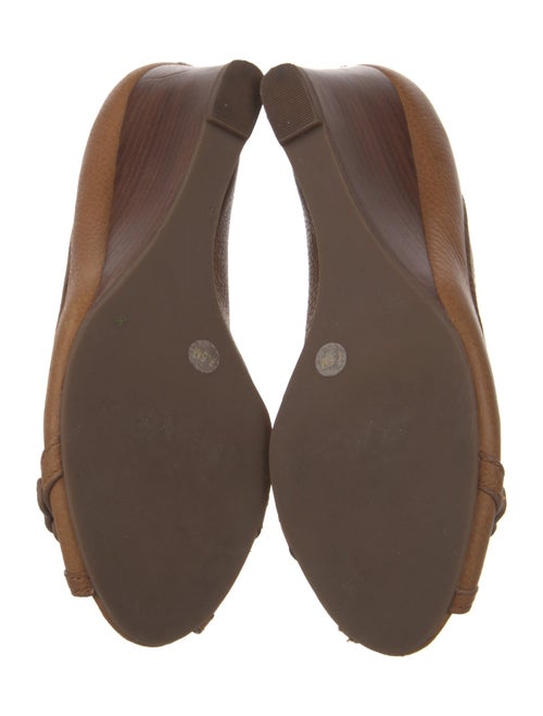 Tory Burch Leather Pumps