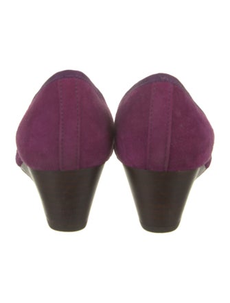 Tory Burch Signature Logo Suede Pumps