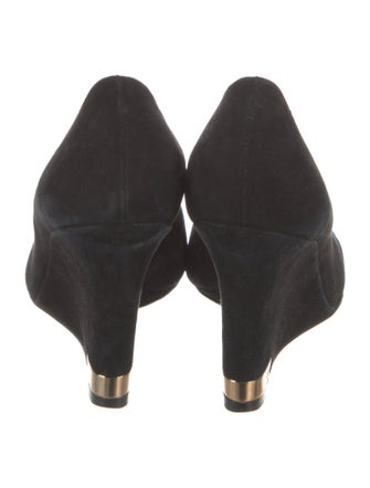 Tory Burch Suede Pumps
