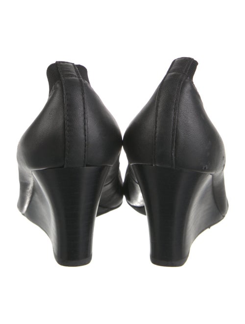 Tory Burch Leather Pumps