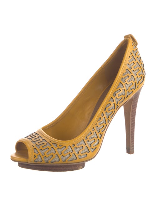 Tory Burch Leather Printed Pumps
