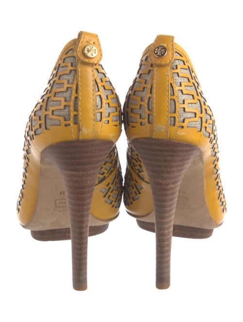 Tory Burch Leather Printed Pumps