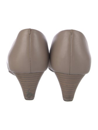 Tory Burch Leather Pumps