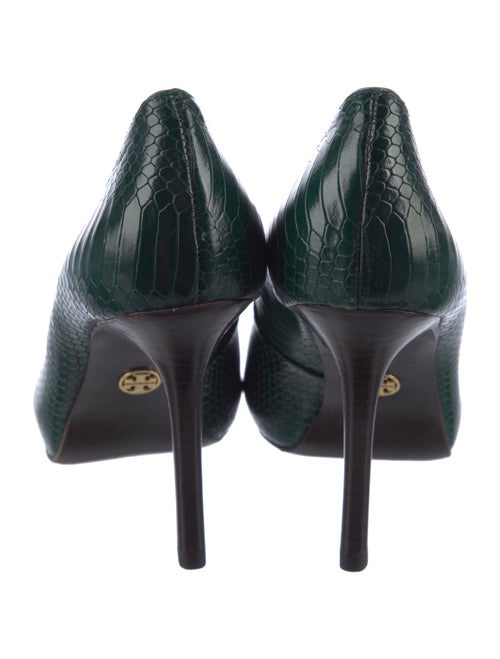 Tory Burch Embossed Leather Pumps