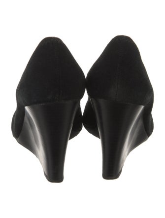 Tory Burch Suede Pumps