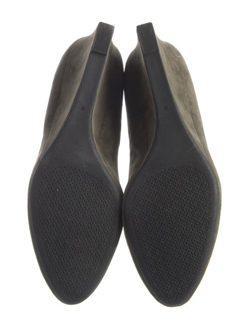 Tory Burch Suede Pumps