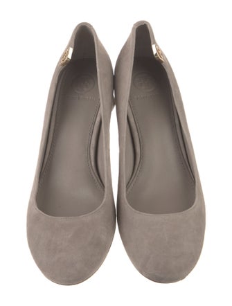 Tory Burch Suede Pumps