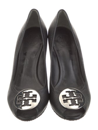 Tory Burch Leather Pumps