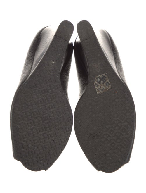 Tory Burch Leather Pumps