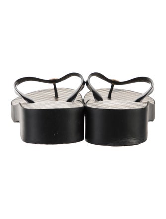 Tory Burch Rubber Flip Flops