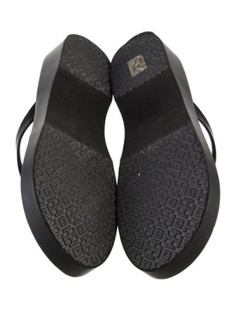 Tory Burch Rubber Flip Flops