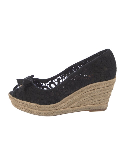 Tory Burch Lace Pattern Pumps