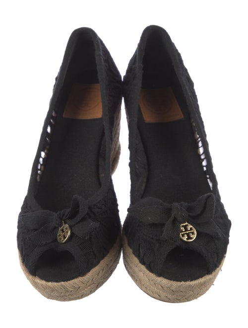 Tory Burch Lace Pattern Pumps