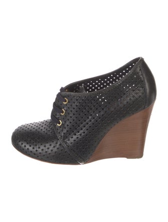 Tory Burch Leather Lasercut Accents Pumps