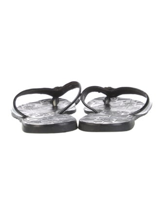 Tory Burch Signature Logo Patent Leather Flip Flops