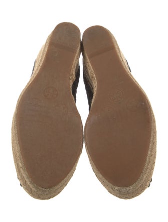 Tory Burch Lace Pattern Embroidered Accent Pumps