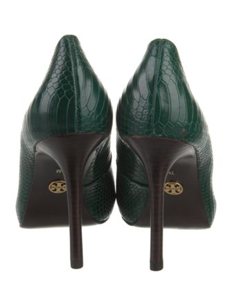 Tory Burch Embossed Leather Pumps