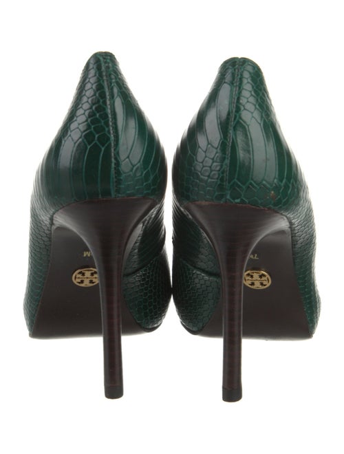 Tory Burch Embossed Leather Pumps