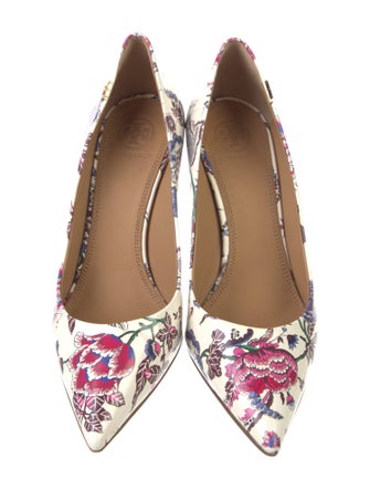 Tory Burch Signature Logo Patent Leather Pumps