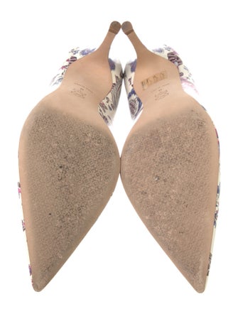 Tory Burch Signature Logo Patent Leather Pumps