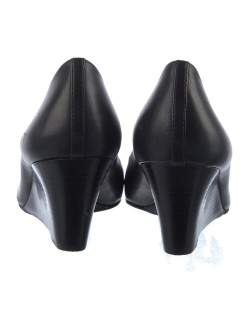 Tory Burch Leather Pumps