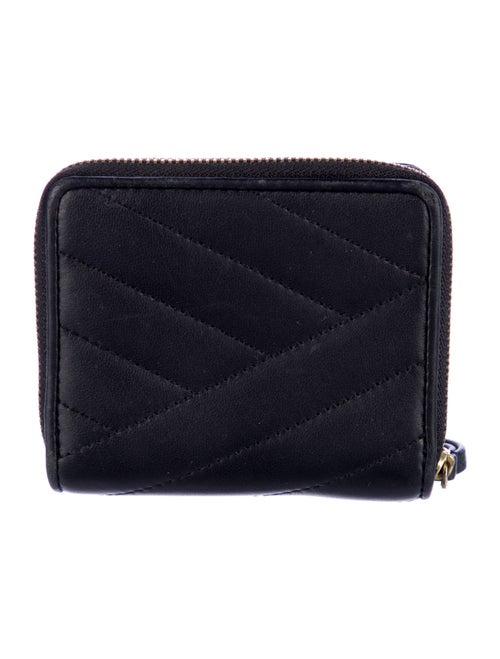 Tory Burch Quilted Pattern Leather Compact Wallet