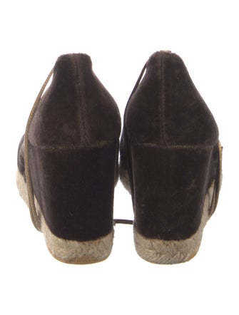 Tory Burch Velvet Pumps