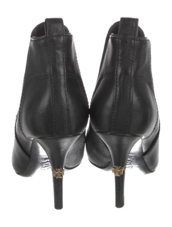 Tory Burch Leather Pumps