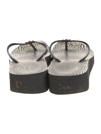 Tory Burch Rubber Printed Flip Flops