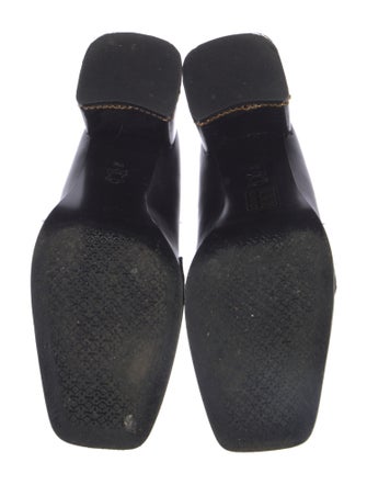 Tory Burch Leather Chain-Link Accents Pumps