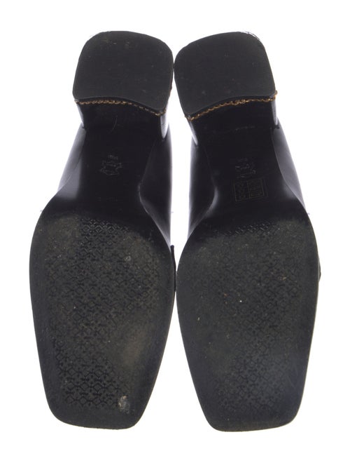 Tory Burch Leather Chain-Link Accents Pumps