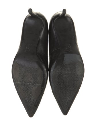 Tory Burch Leather Pumps