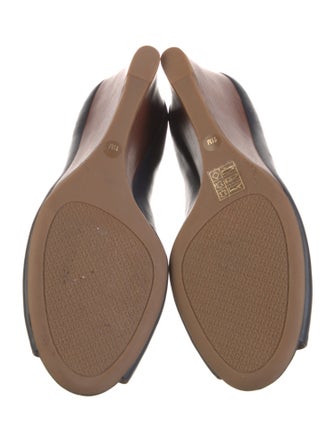 Tory Burch Leather Pumps