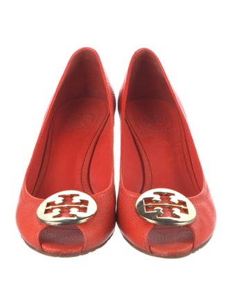 Tory Burch Leather Pumps