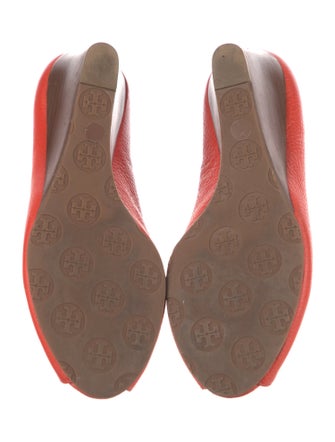Tory Burch Leather Pumps
