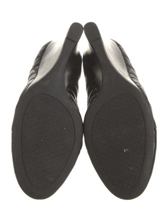 Tory Burch Leather Pumps